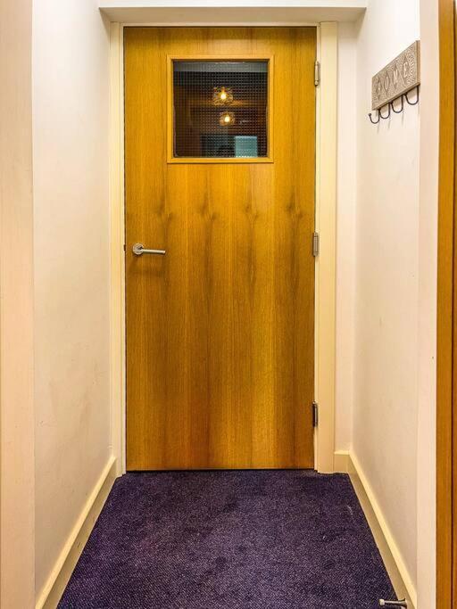 Soho Beach Apartment With Fabulous Sea View And 2 Minutes To The Beach With Free Parking And Netflix Bournemouth Buitenkant foto